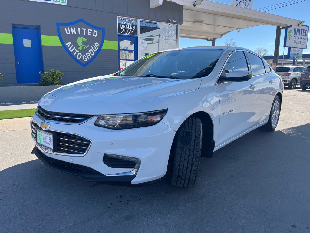 2016 Chevrolet Malibu Image 1