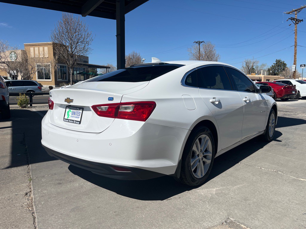 2016 Chevrolet Malibu Image 5
