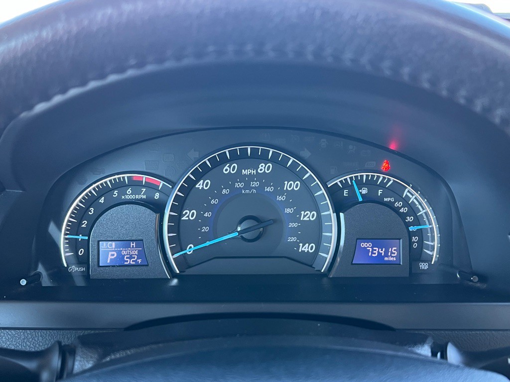 2012 Toyota Camry Image 14