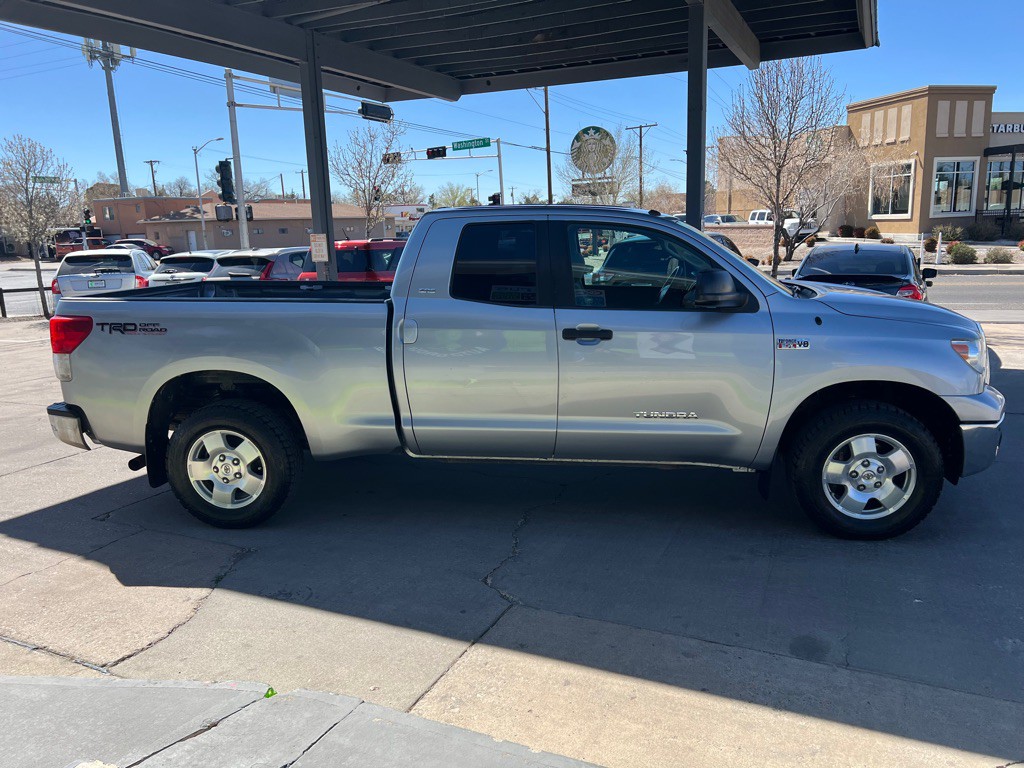 2012 Toyota Tundra Image 4