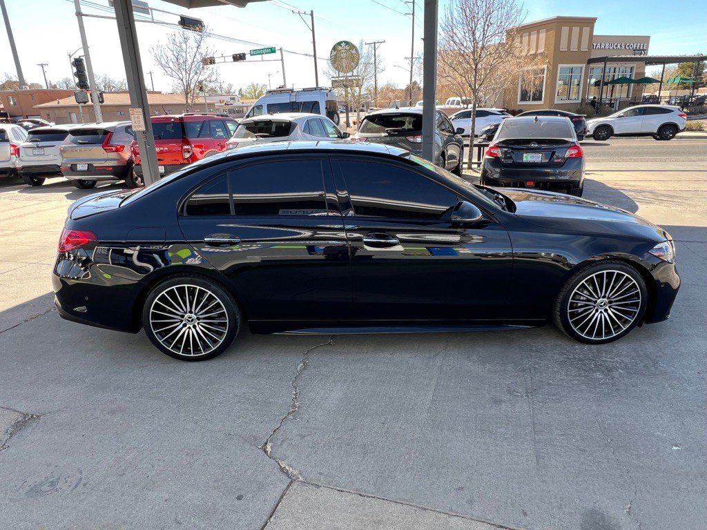 2022 Mercedes-Benz C-Class Image 4