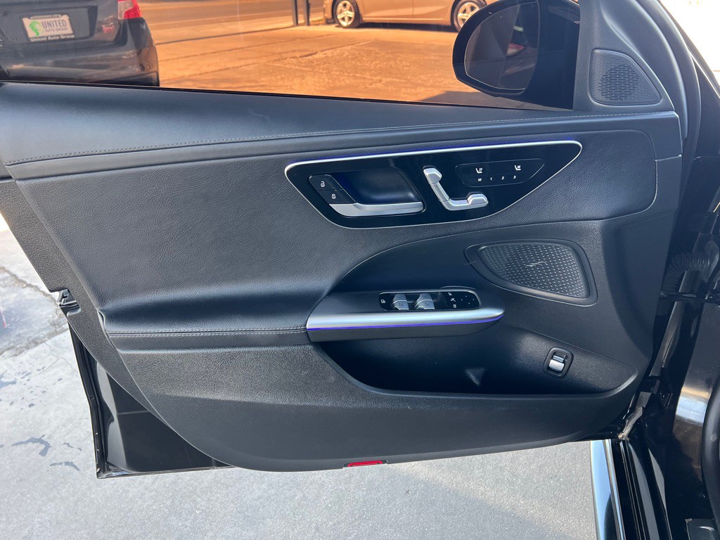 2022 Mercedes-Benz C-Class Image 10