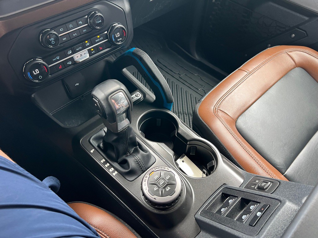 2023 Ford Bronco Image 16