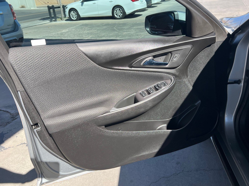 2024 Chevrolet Malibu Image 10