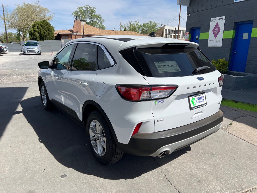 2022 Ford Escape Image 7