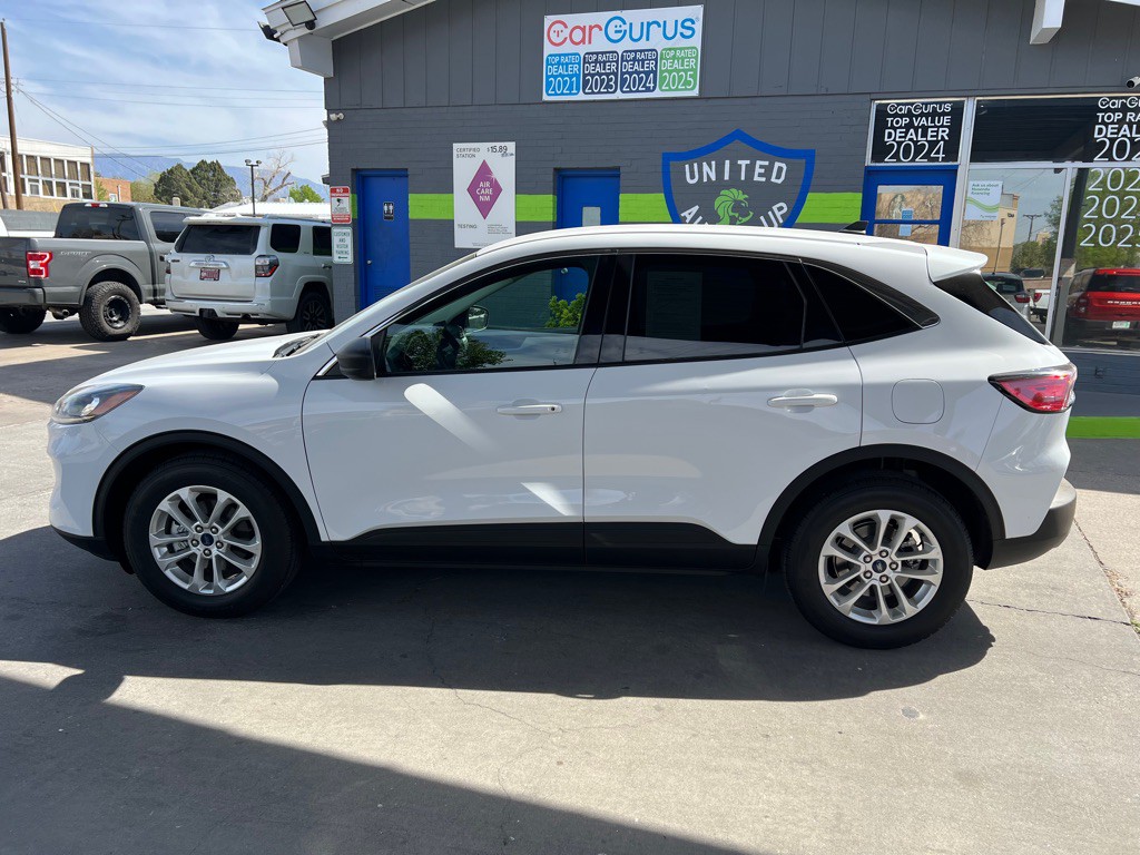 2022 Ford Escape Image 8