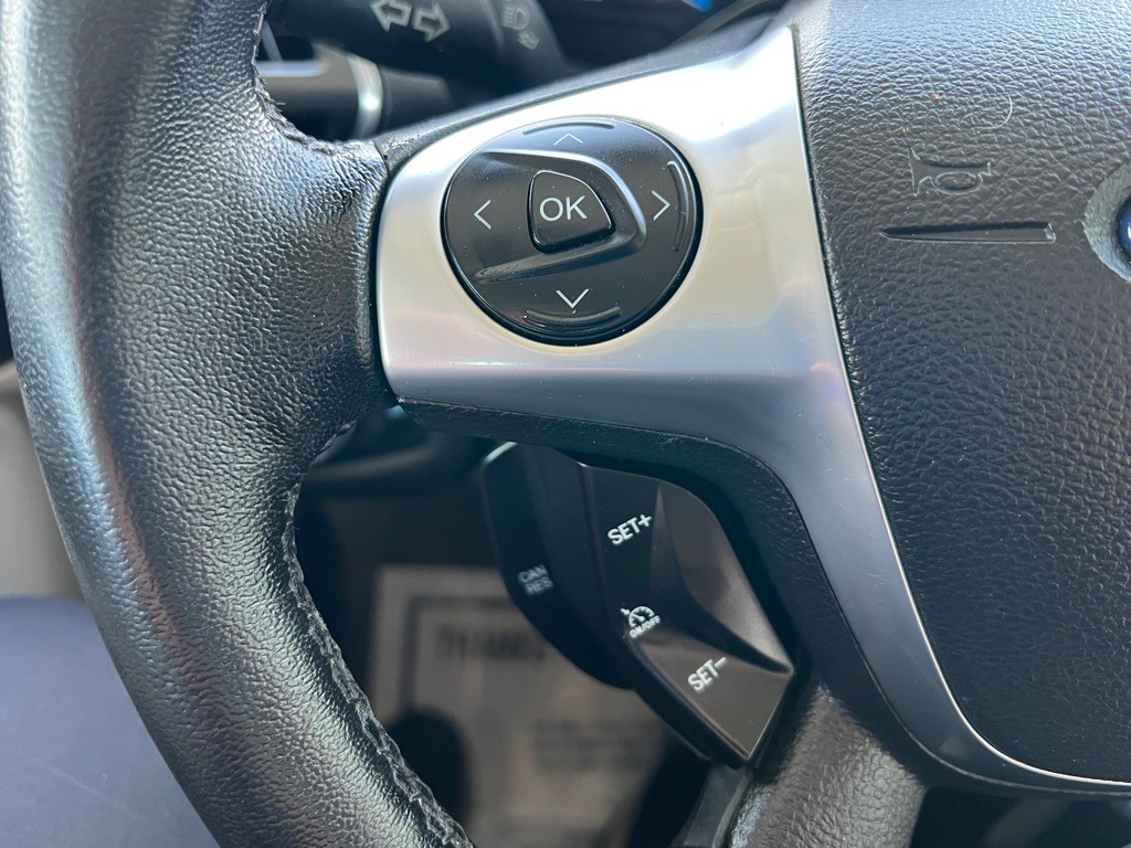 2013 Ford C-Max Image 17