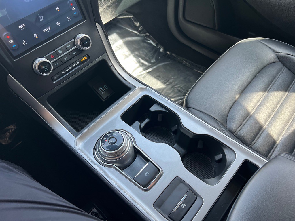 2024 Ford Edge Image 17