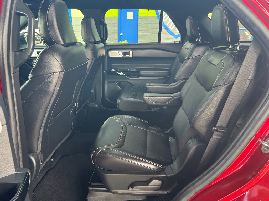 2023 Ford Explorer Image 13