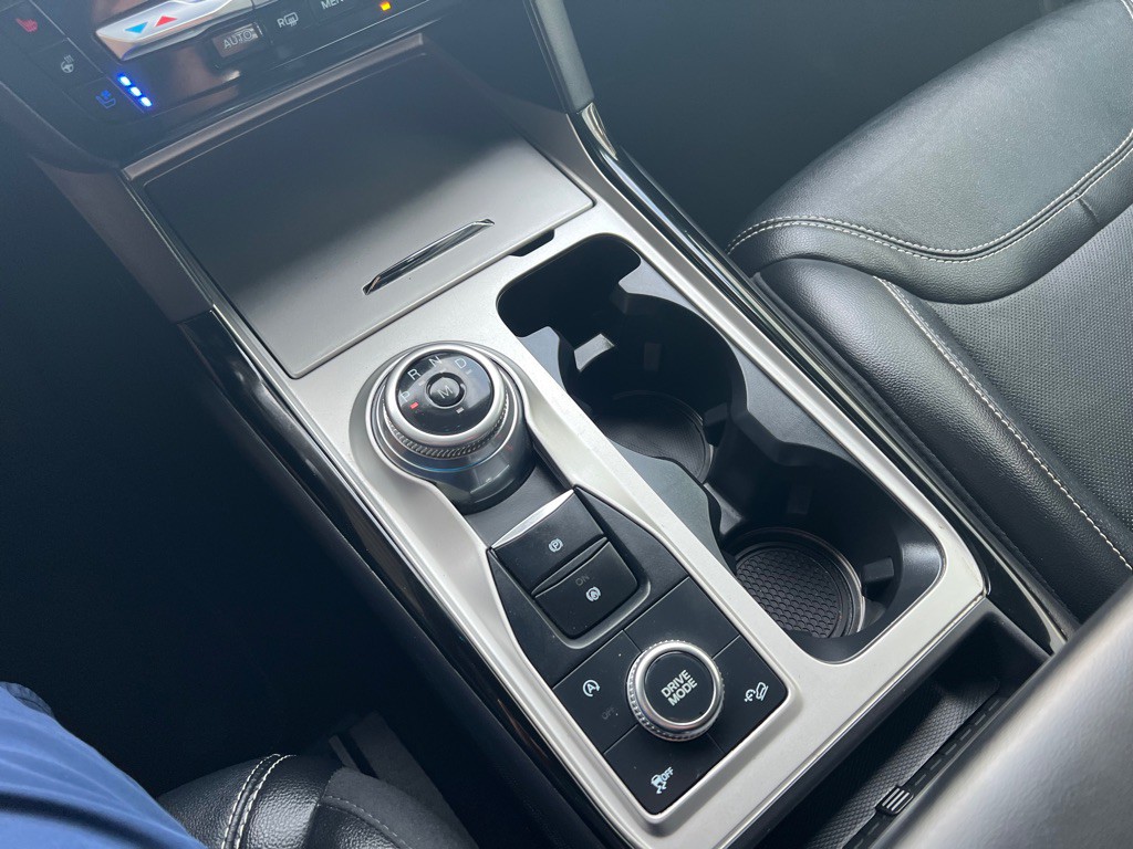 2023 Ford Explorer Image 18