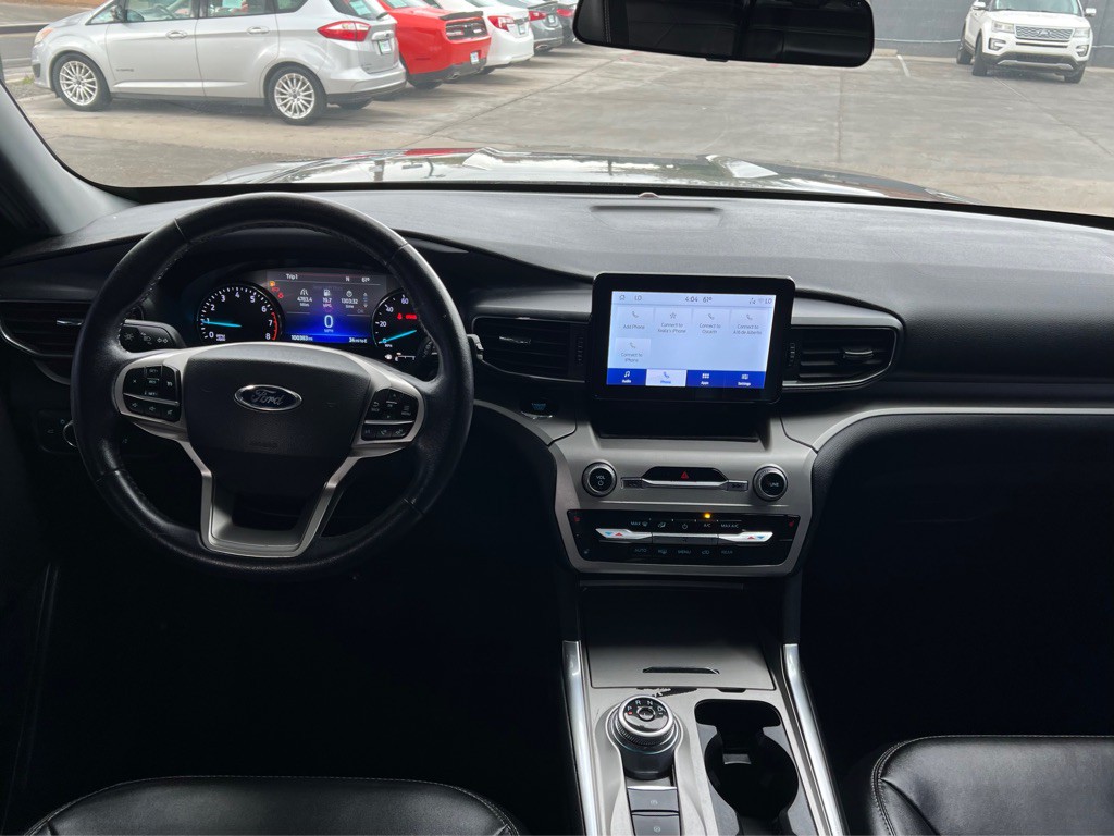 2022 Ford Explorer Image 9