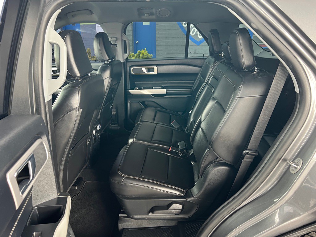 2022 Ford Explorer Image 14