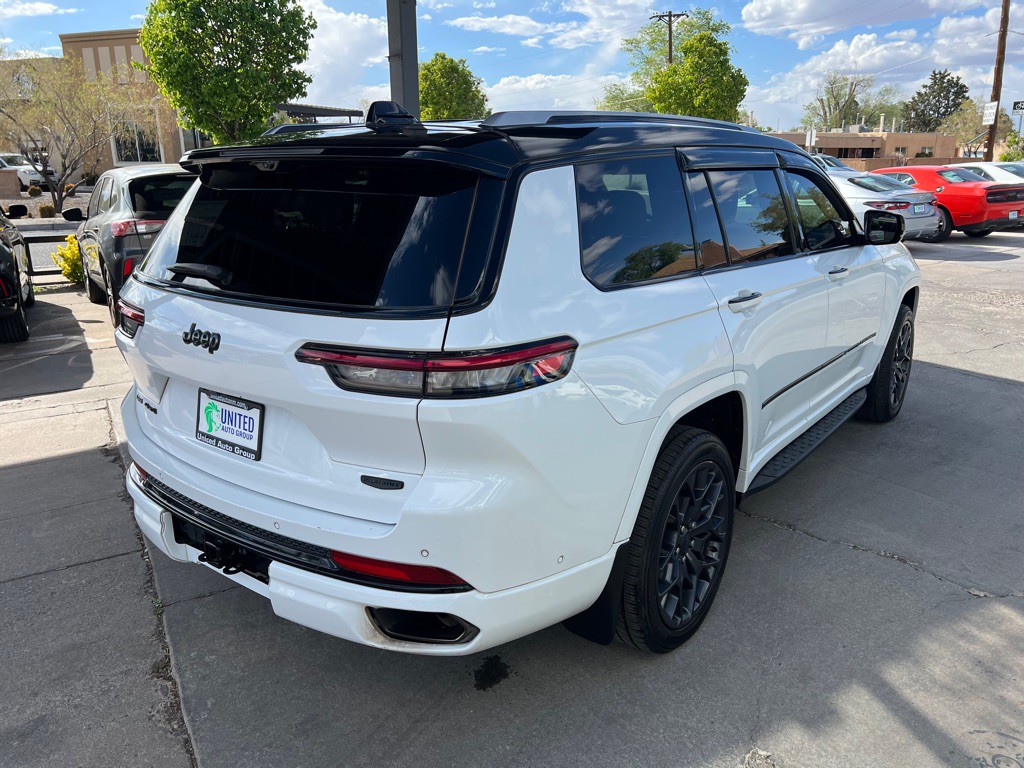 2023 Jeep Grand Cherokee Image 5