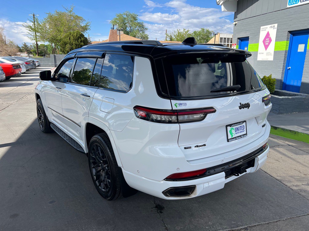 2023 Jeep Grand Cherokee Image 7