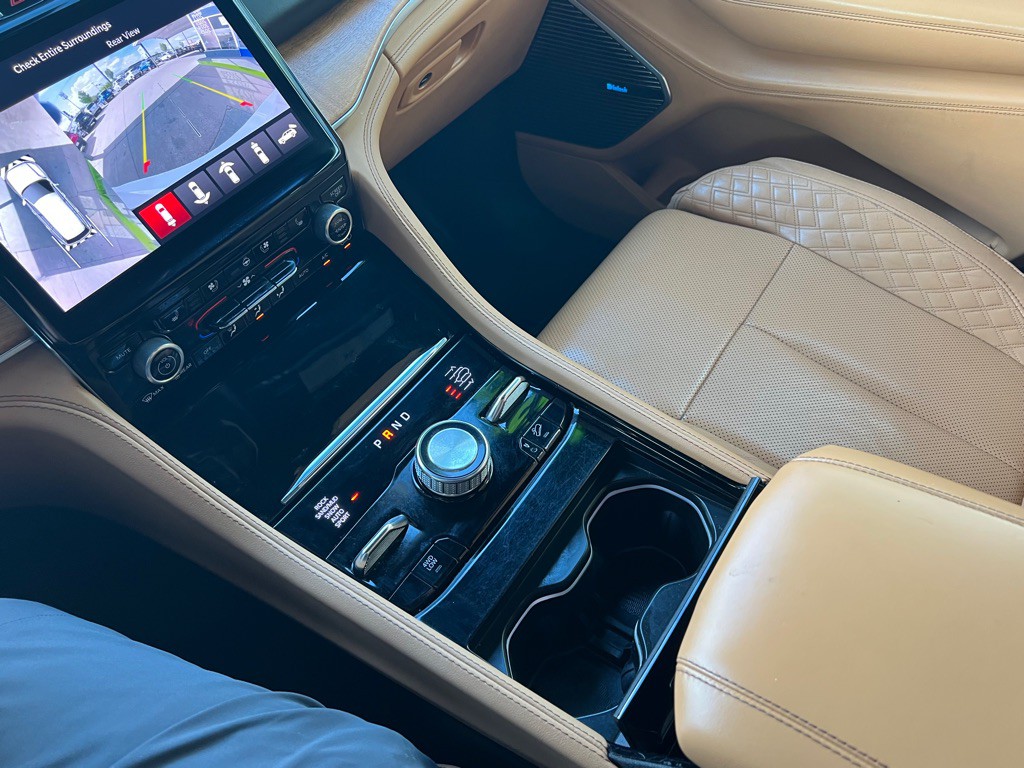 2023 Jeep Grand Cherokee Image 19