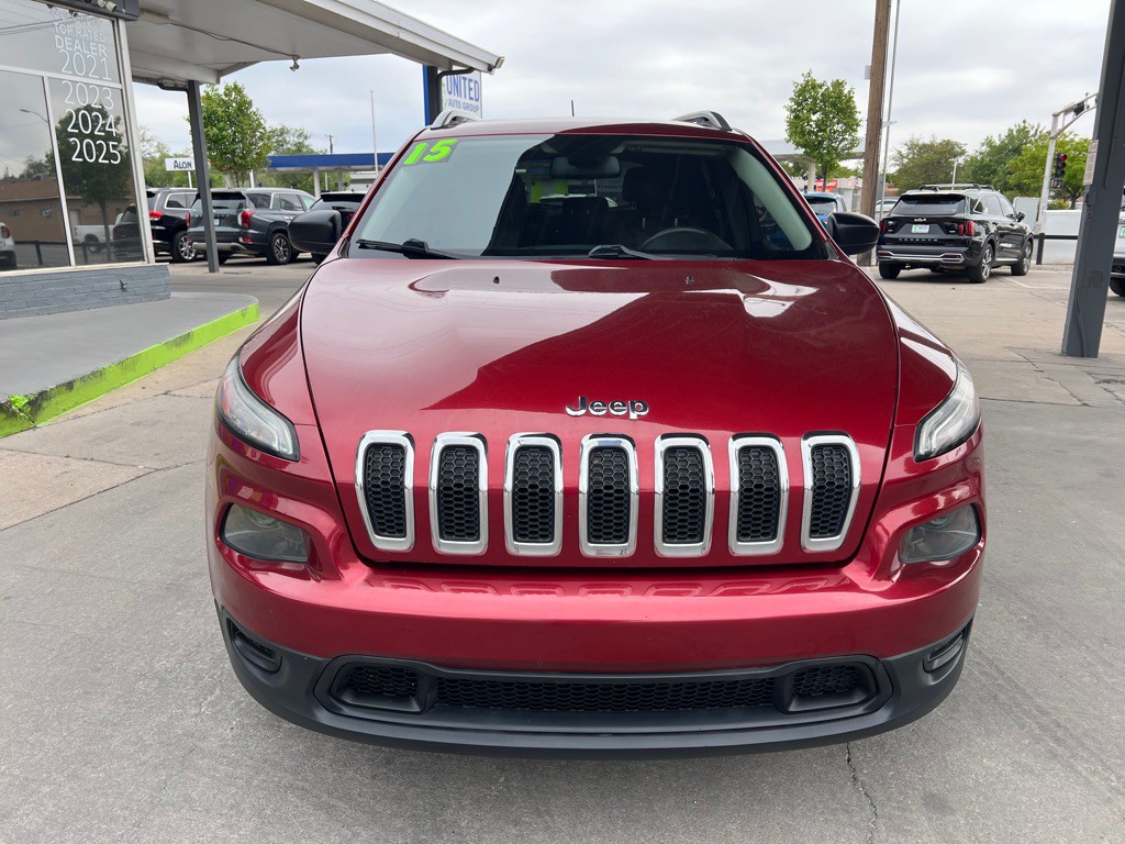 2015 Jeep Cherokee Image 2