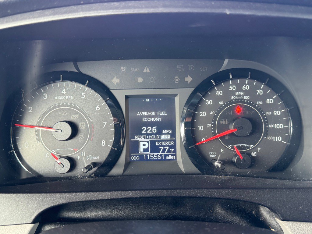 2017 Toyota Sienna Image 15