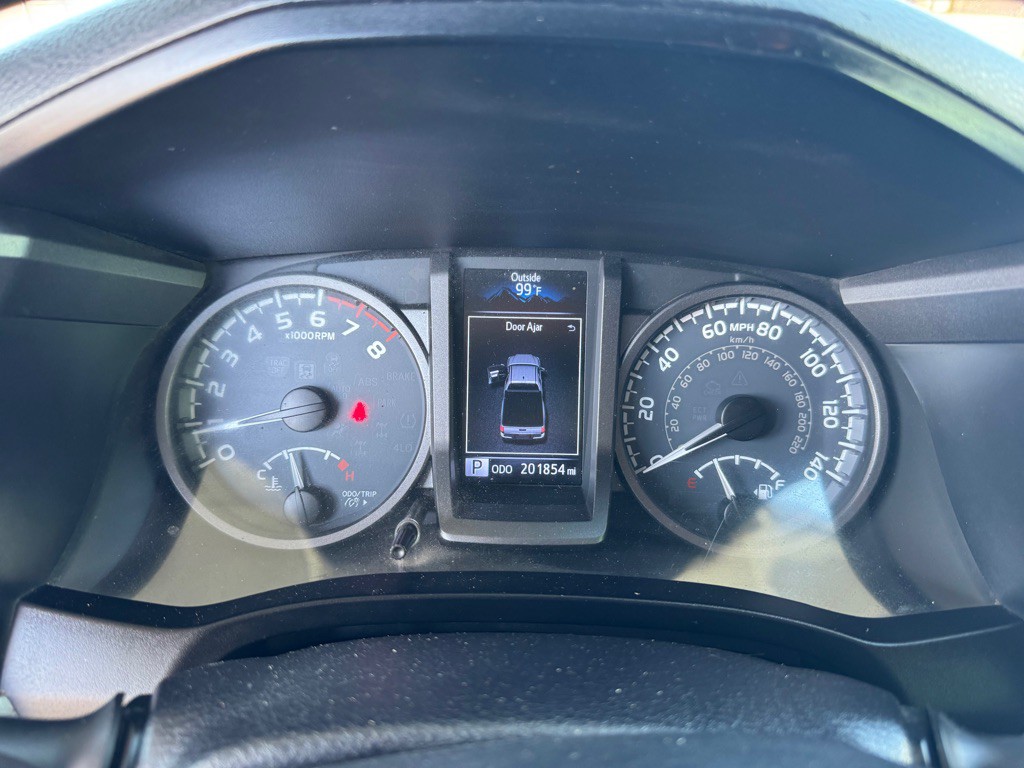 2016 Toyota Tacoma Image 14