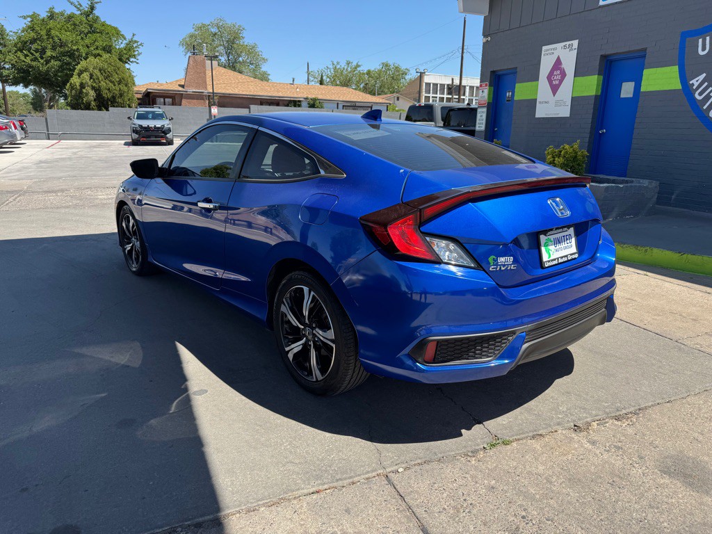 2017 Honda Civic Image 7
