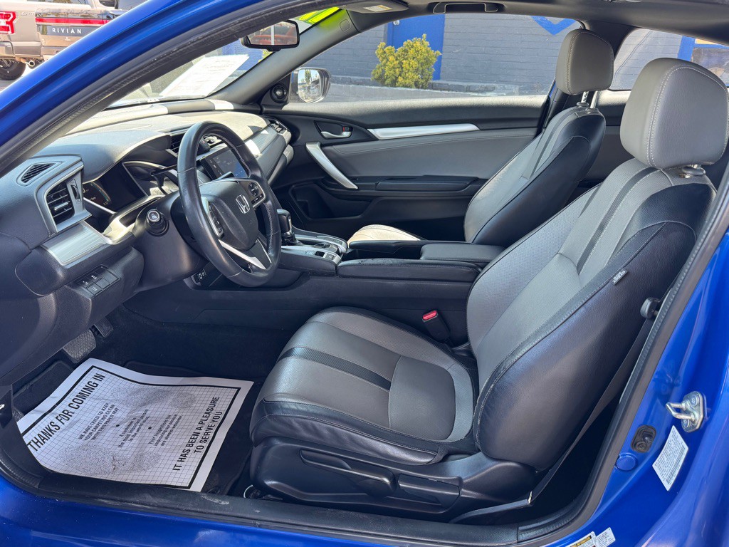 2017 Honda Civic Image 12