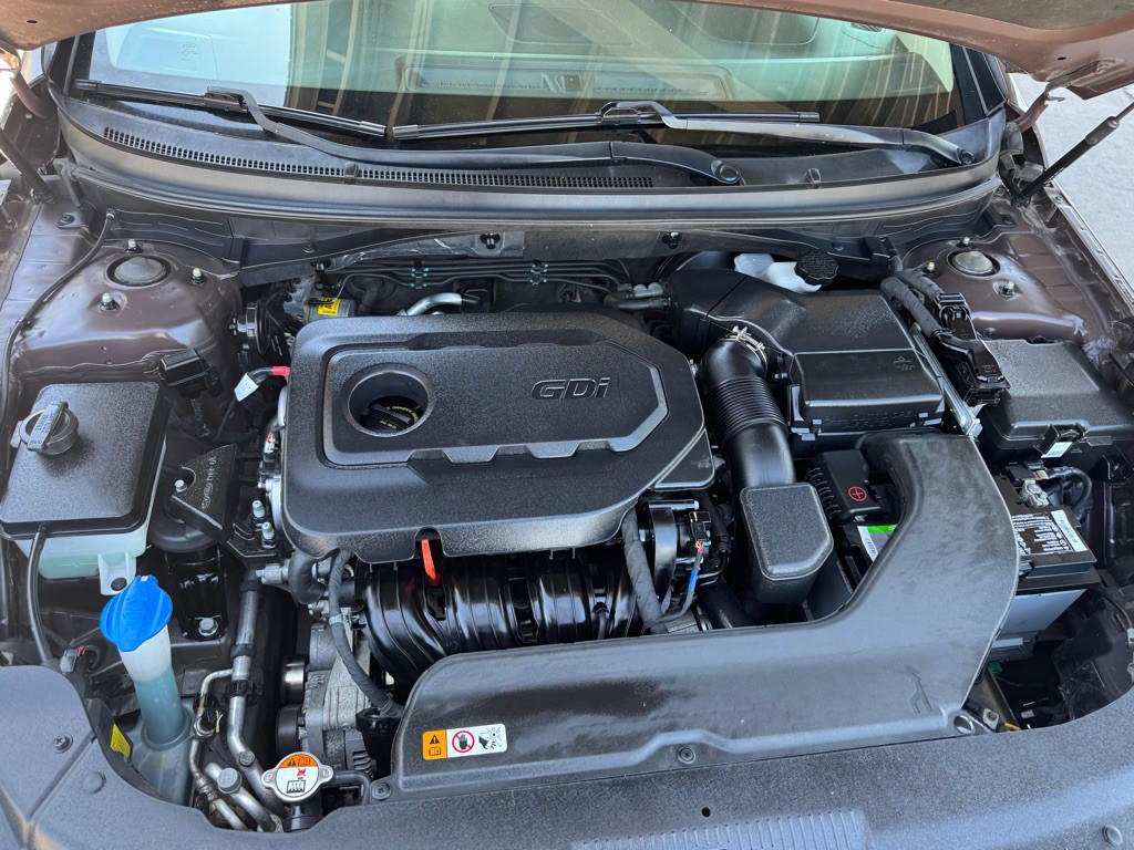 2016 Hyundai Sonata Image 22