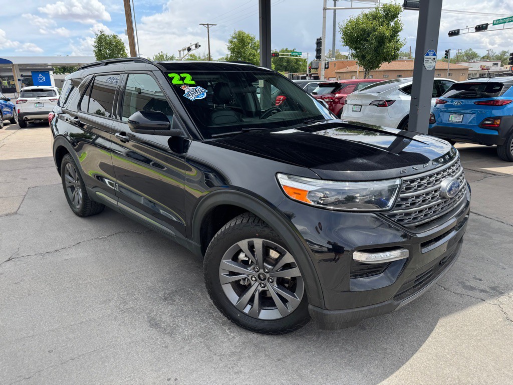 2022 Ford Explorer Image 3