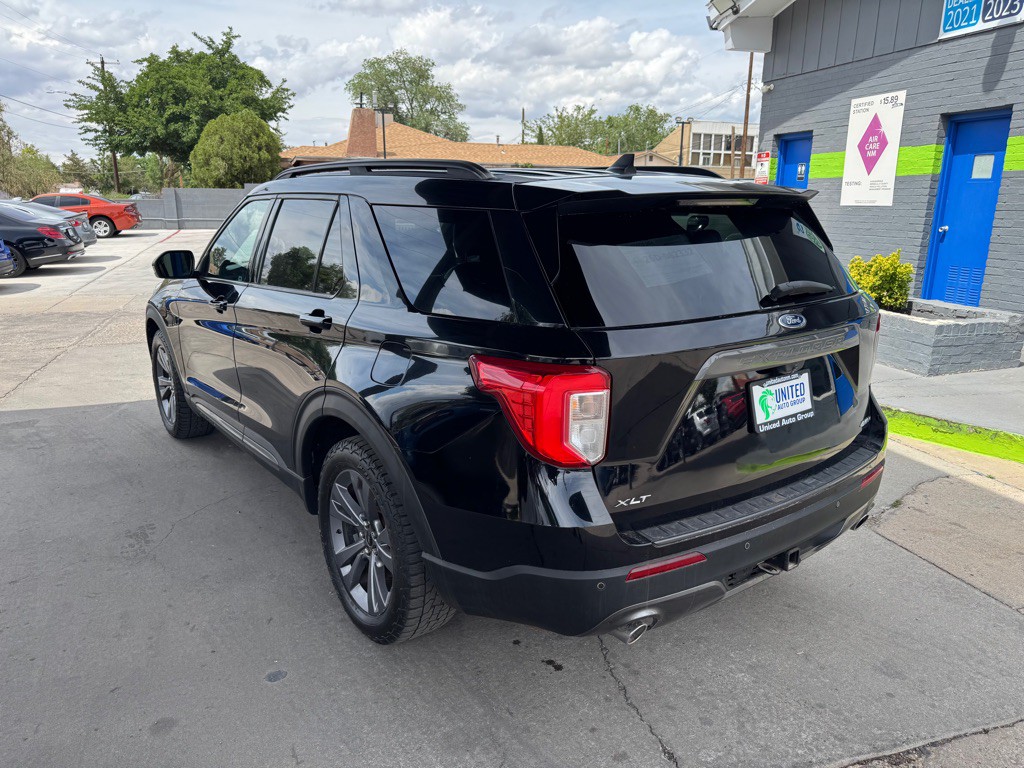 2022 Ford Explorer Image 7