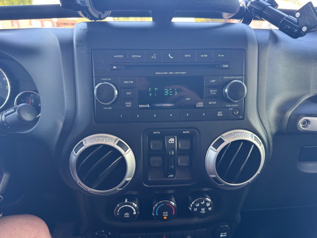 2018 Jeep Wrangler Unlimited Image 15