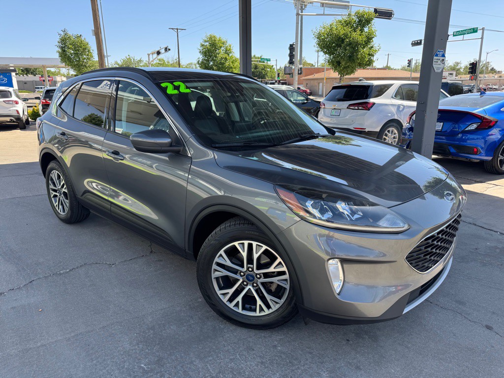 2022 Ford Escape Image 3