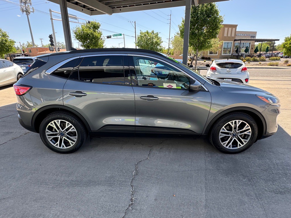 2022 Ford Escape Image 4