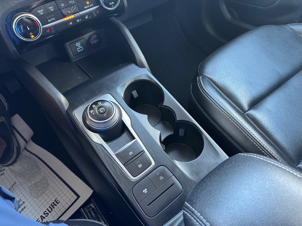 2022 Ford Escape Image 16