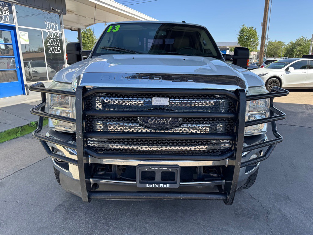 2013 Ford F-350 Image 2