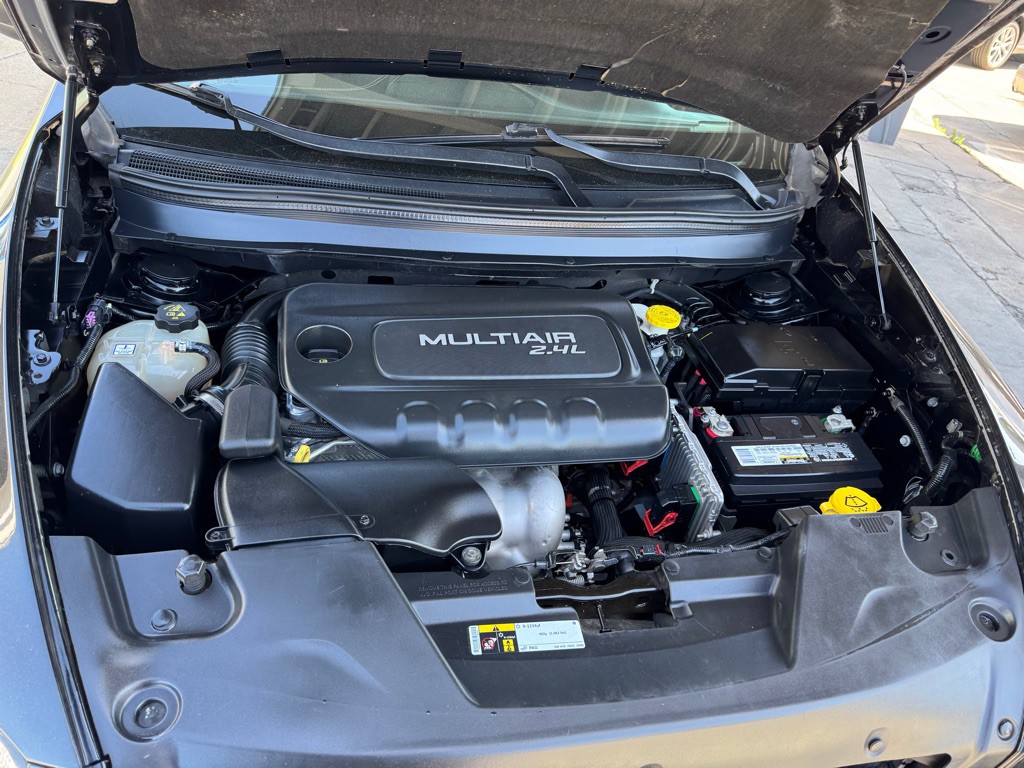2017 Jeep Cherokee Image 20