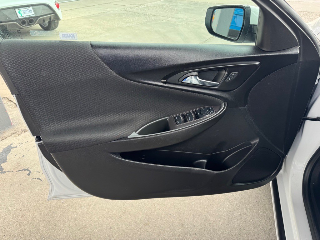 2024 Chevrolet Malibu Image 10