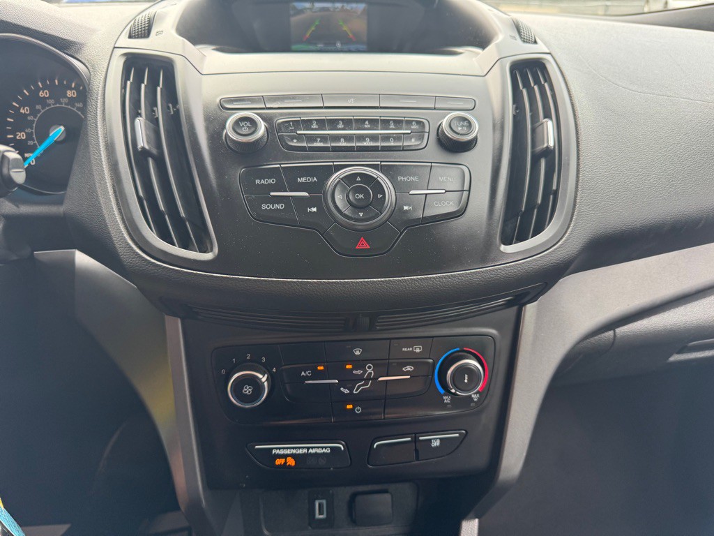 2019 Ford Escape Image 16