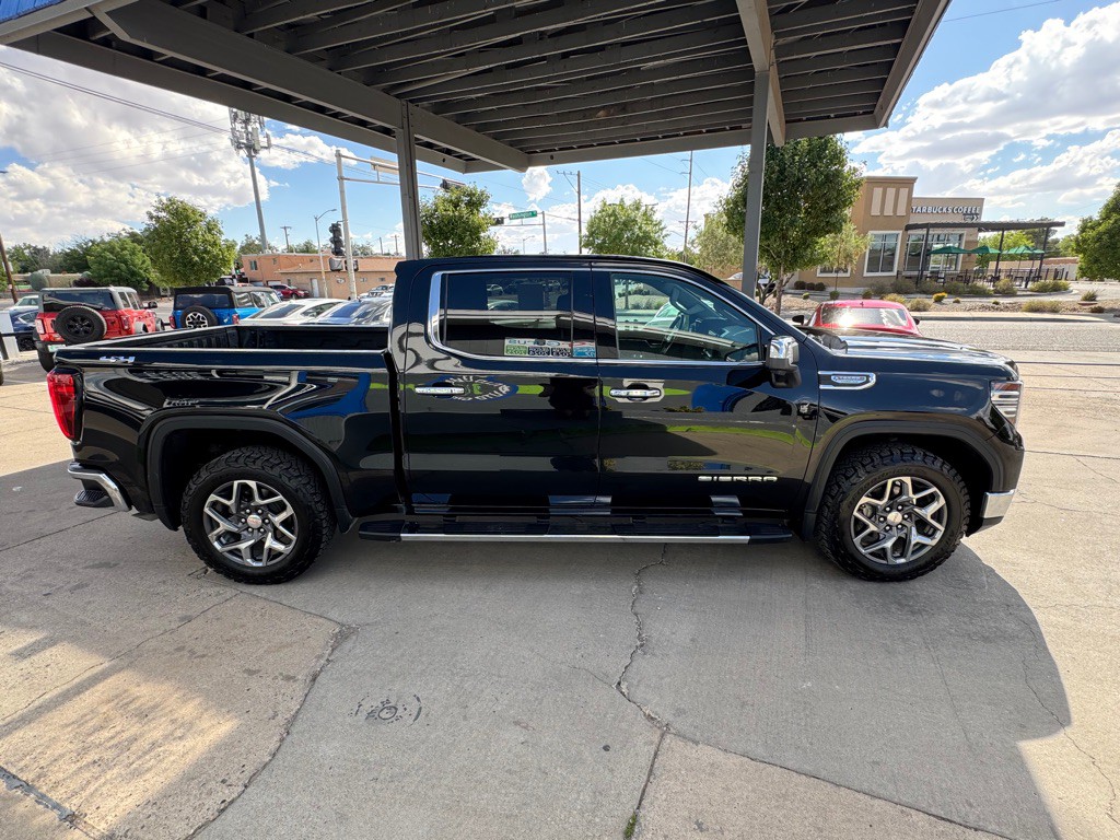 2022 GMC Sierra Image 4