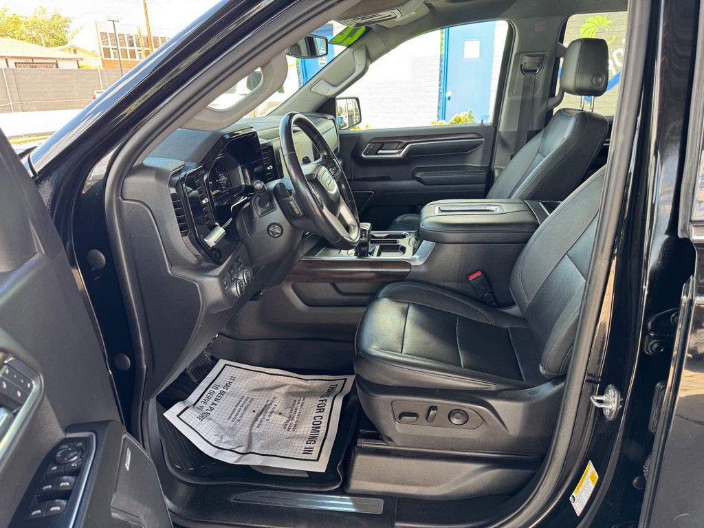 2022 GMC Sierra Image 12