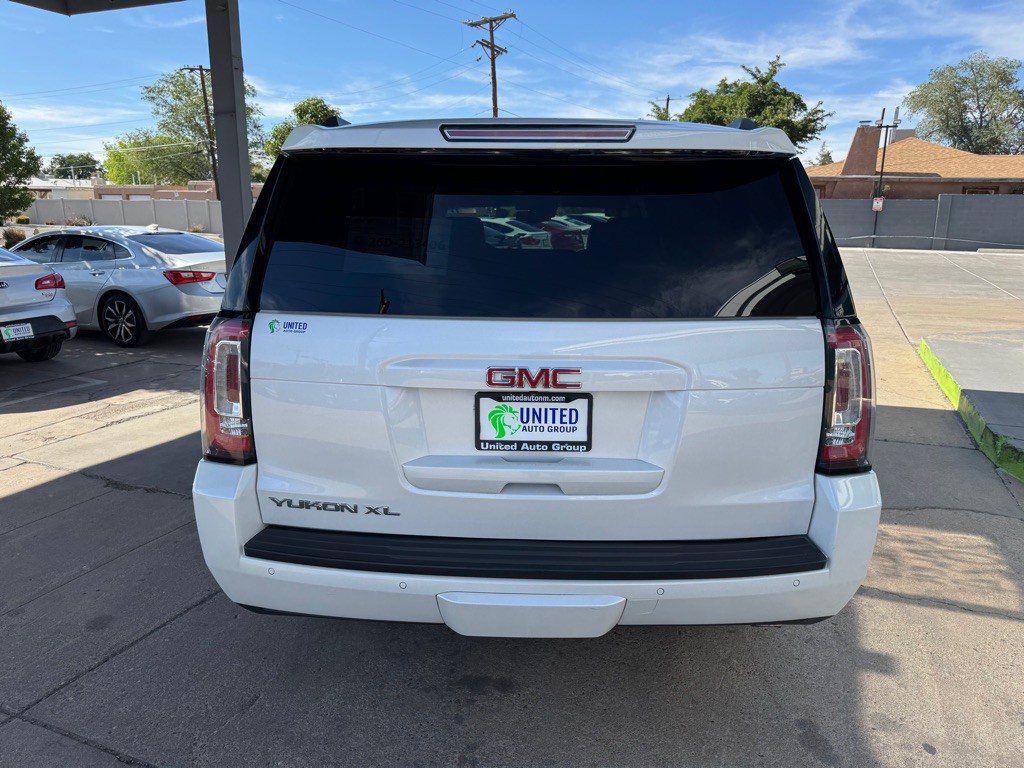 2018 GMC Yukon Image 6