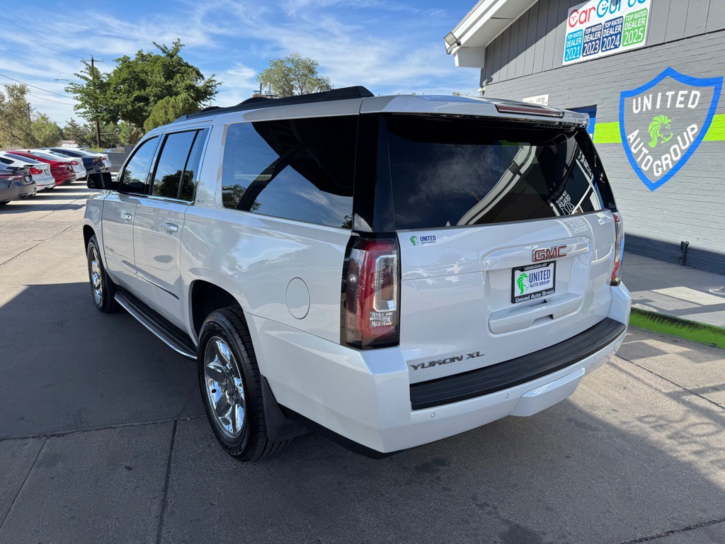 2018 GMC Yukon Image 7