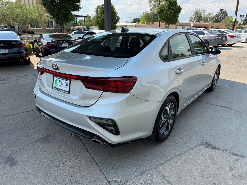 2021 Kia Forte Image 5