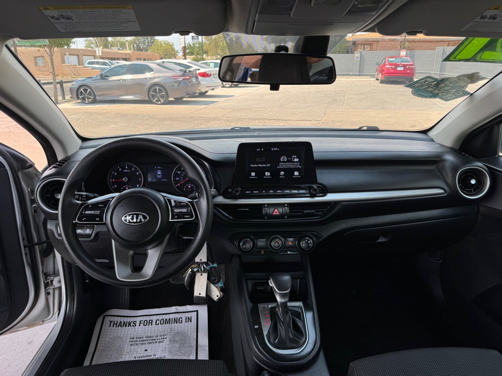 2021 Kia Forte Image 9