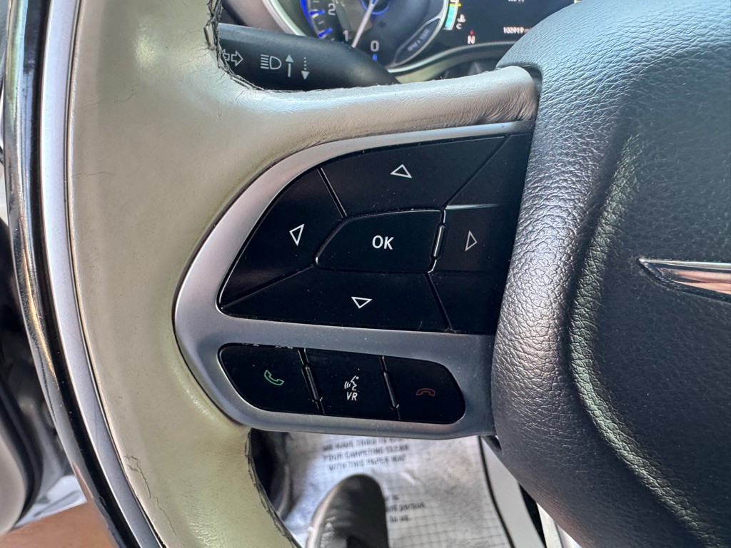 2018 Chrysler Pacifica Image 19