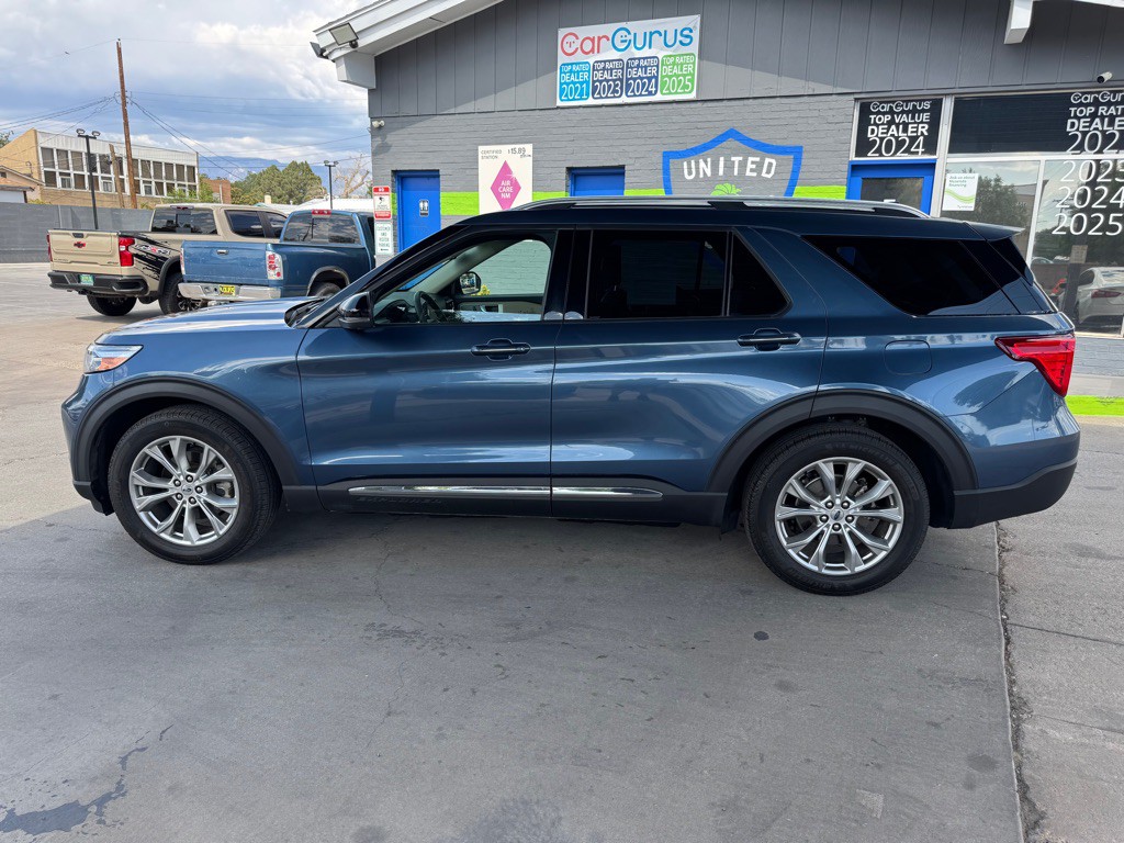 2020 Ford Explorer Image 8