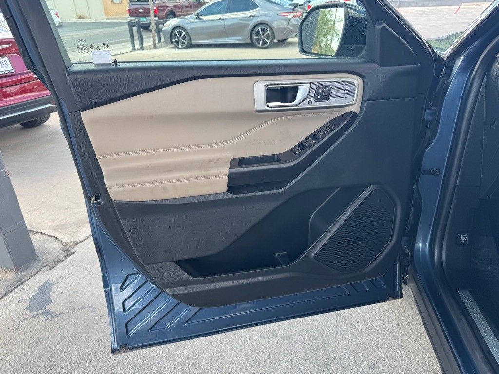 2020 Ford Explorer Image 10