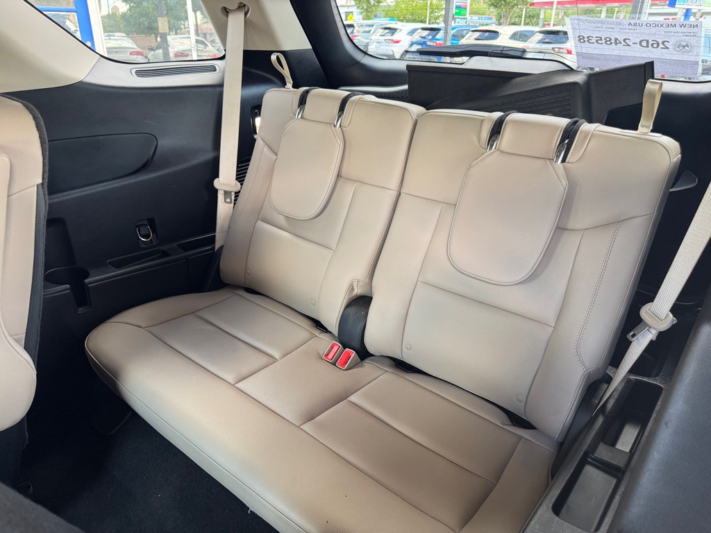 2020 Ford Explorer Image 14