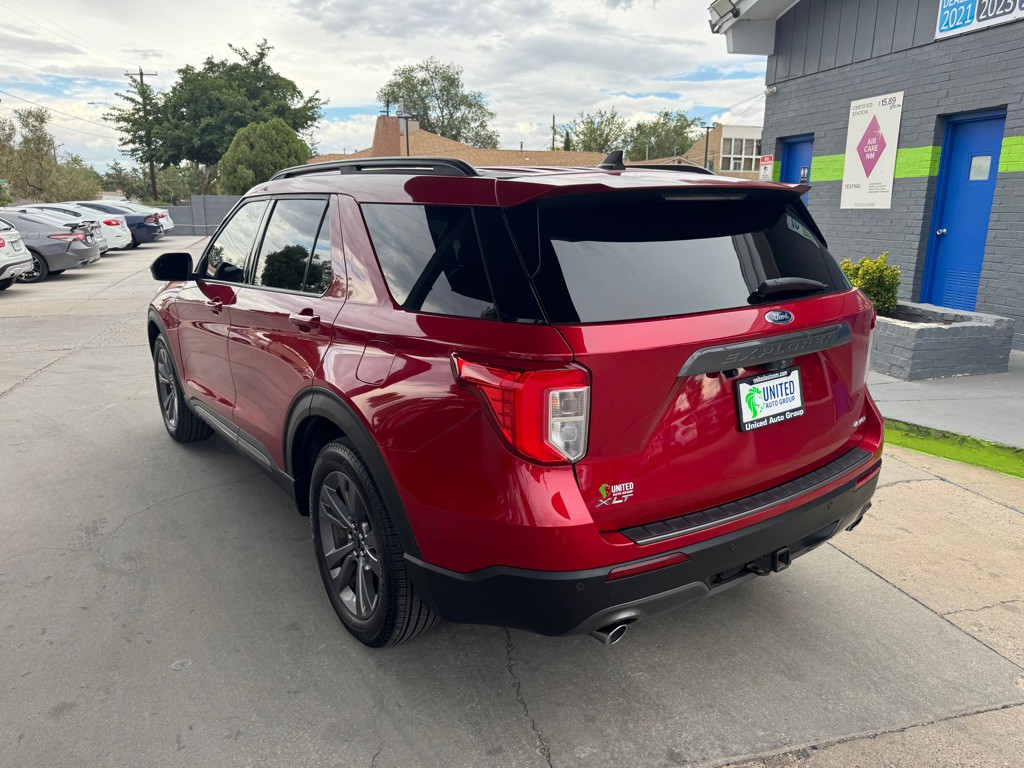 2021 Ford Explorer Image 7