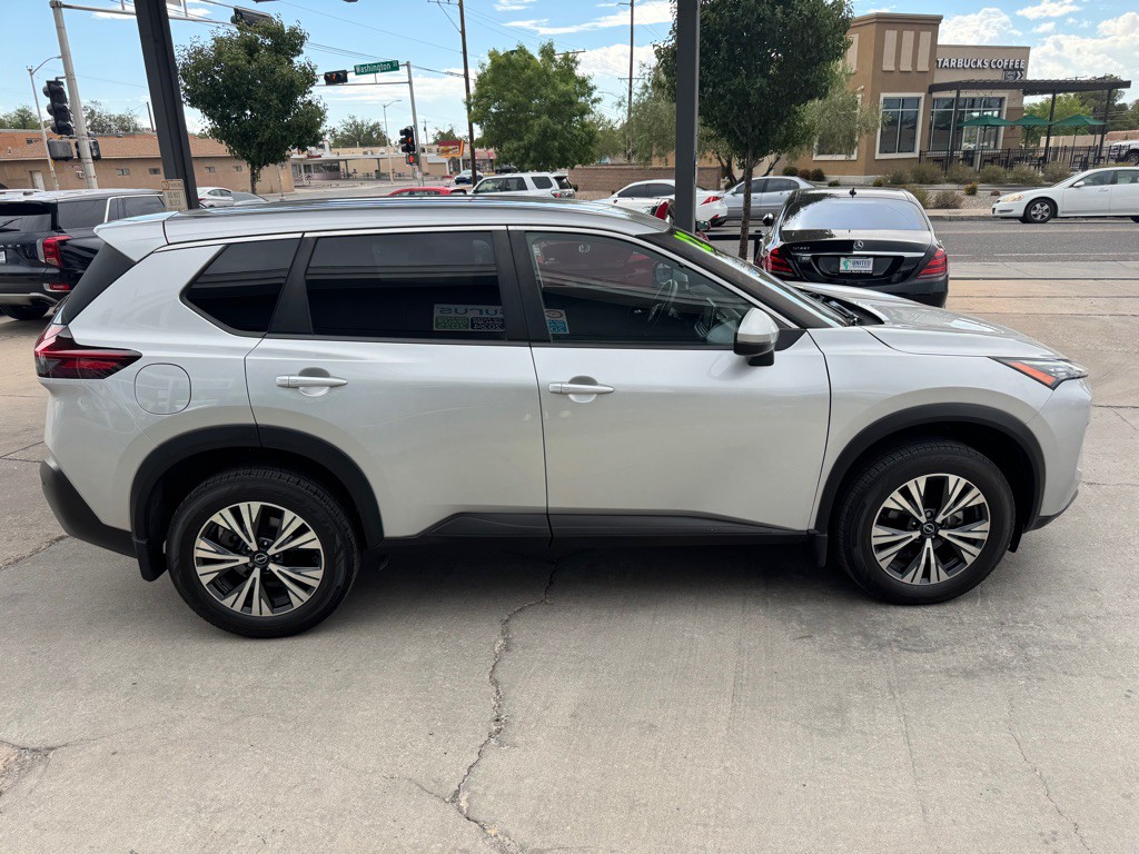 2022 Nissan Rogue Image 4