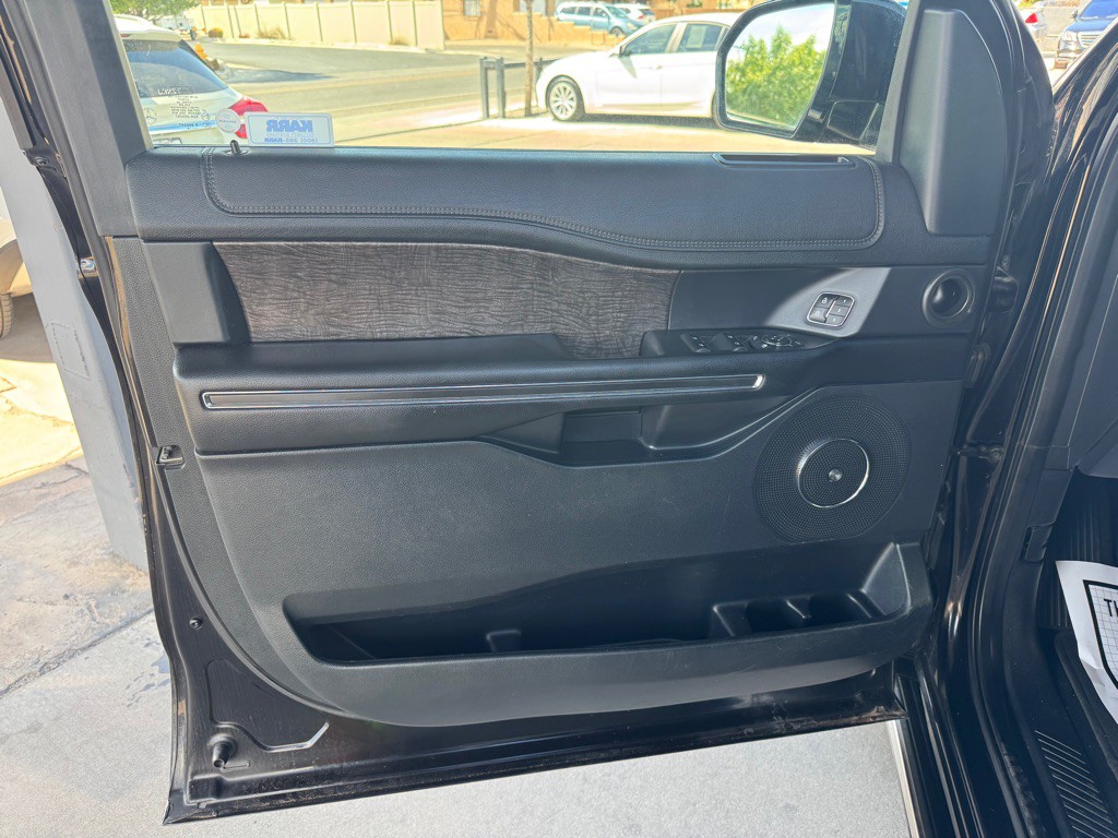 2019 Ford Expedition Image 10