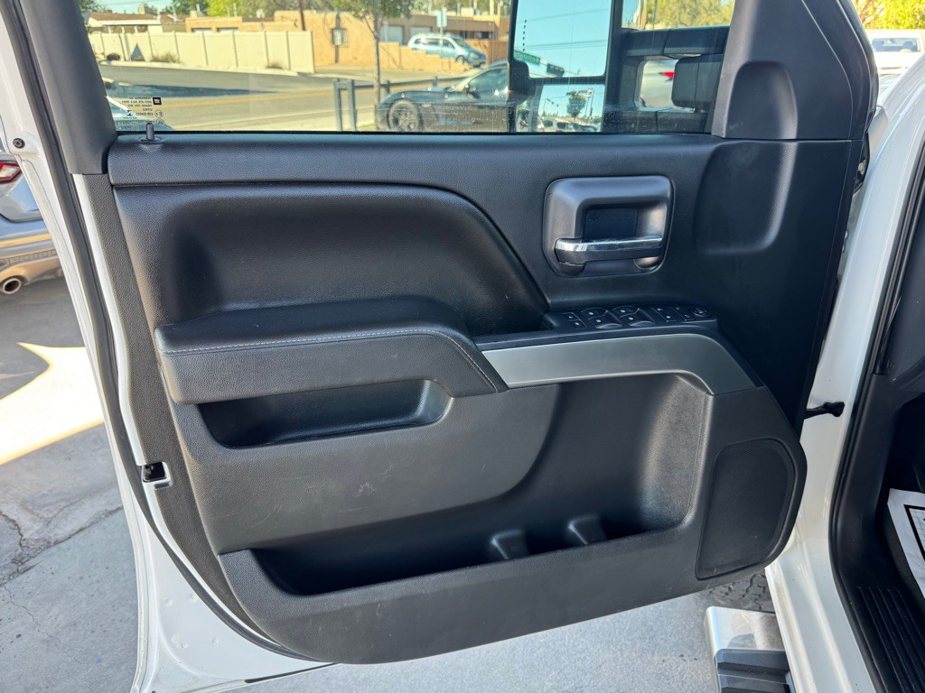 2016 Chevrolet Silverado 1500 Image 10