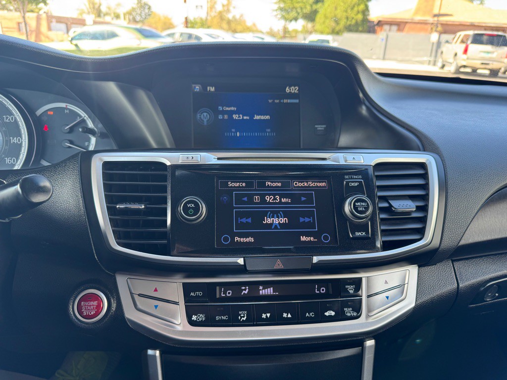2013 Honda Accord Image 14